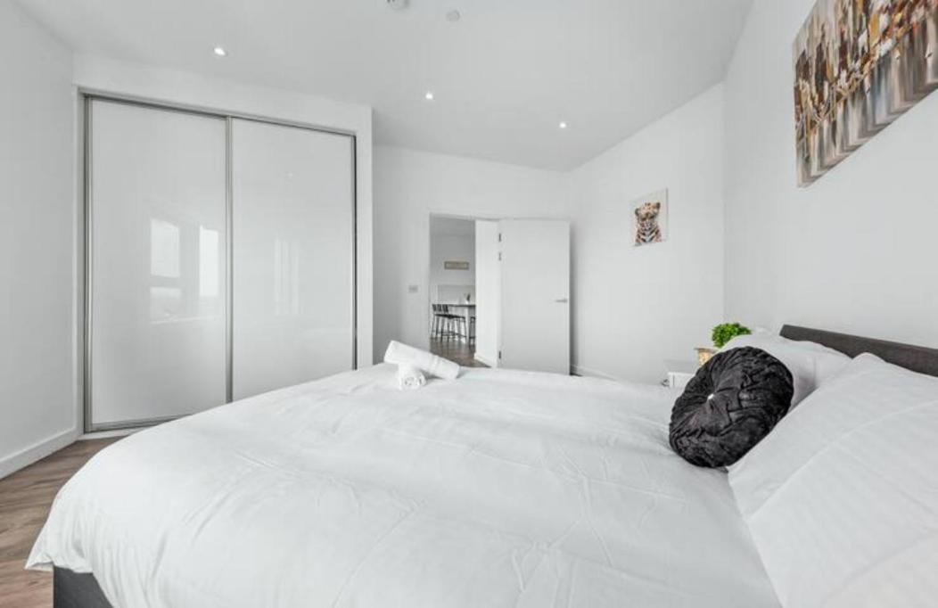 Delta 2 Bedroom Flat In London Dp102 Croydon Exterior foto