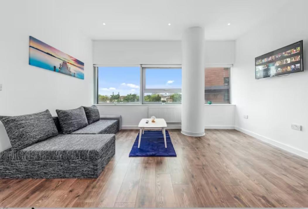 Delta 2 Bedroom Flat In London Dp102 Croydon Exterior foto